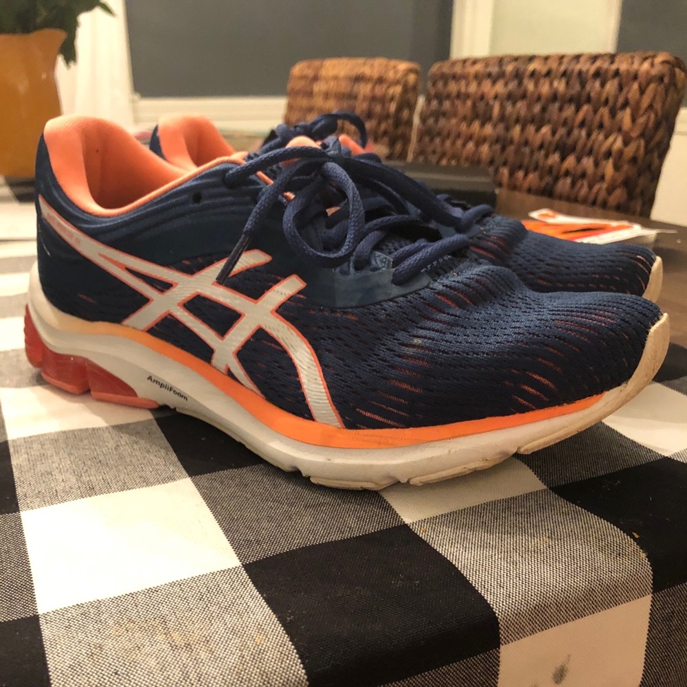 ASICS GelPulse 11 woman’s sneakers